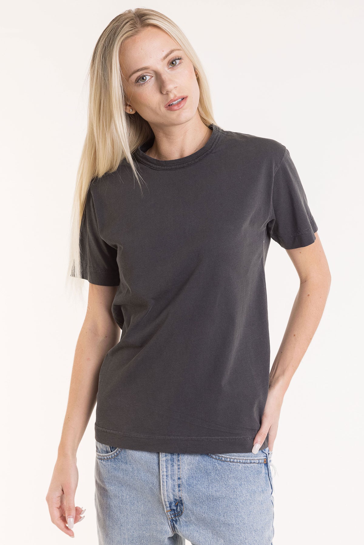 bond model wearing a vintage black boxy t-shirt